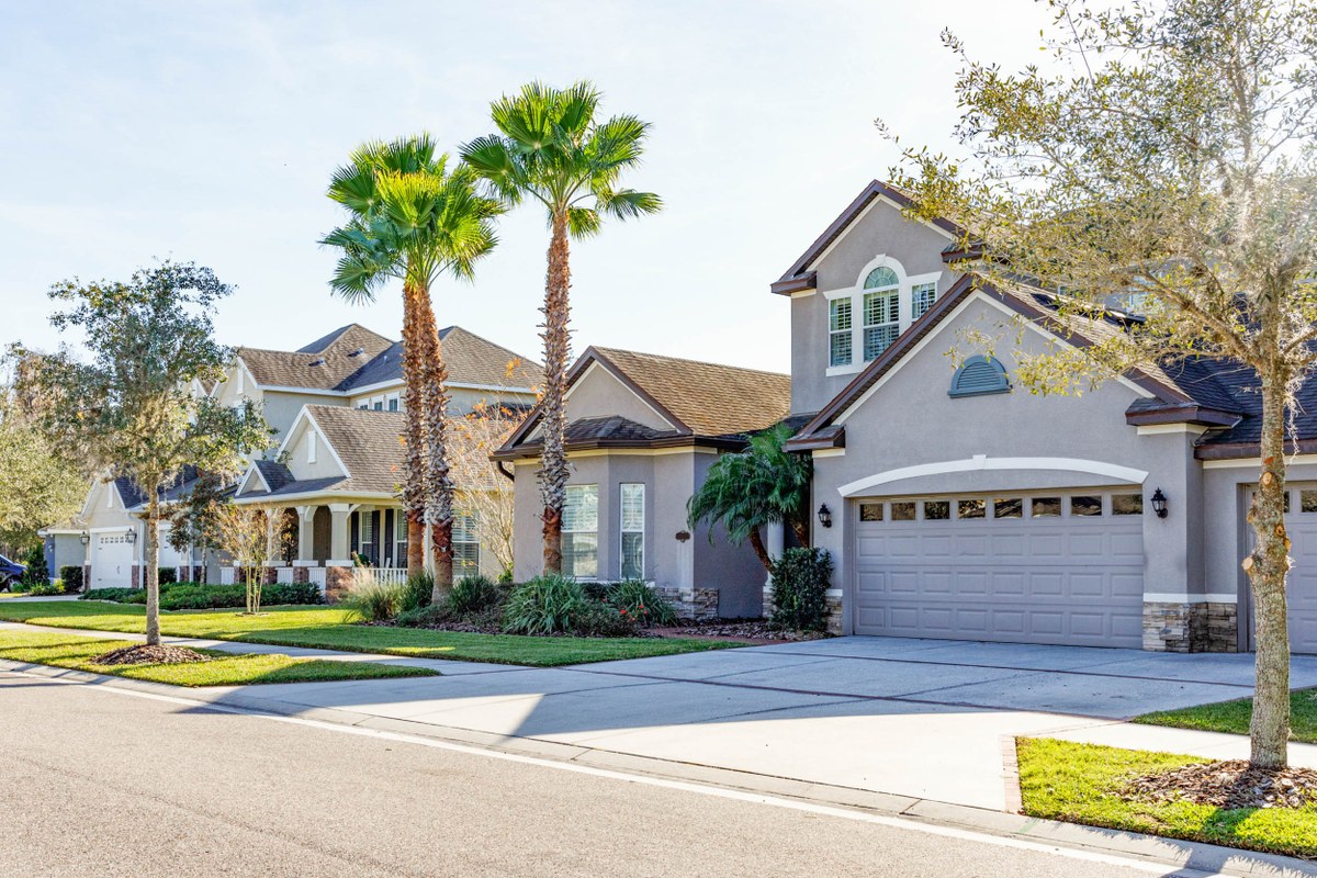 HOA community pressure washing Central Florida